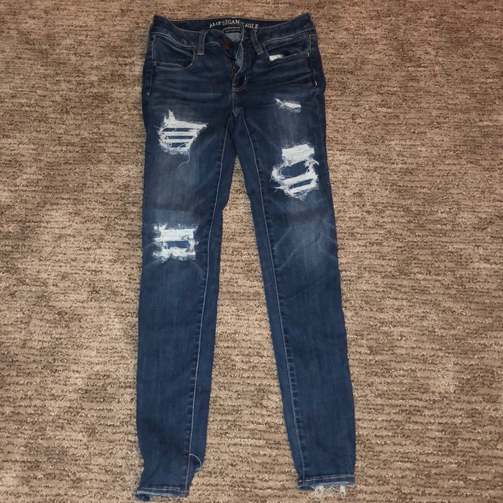 American eagle ripped jeggings